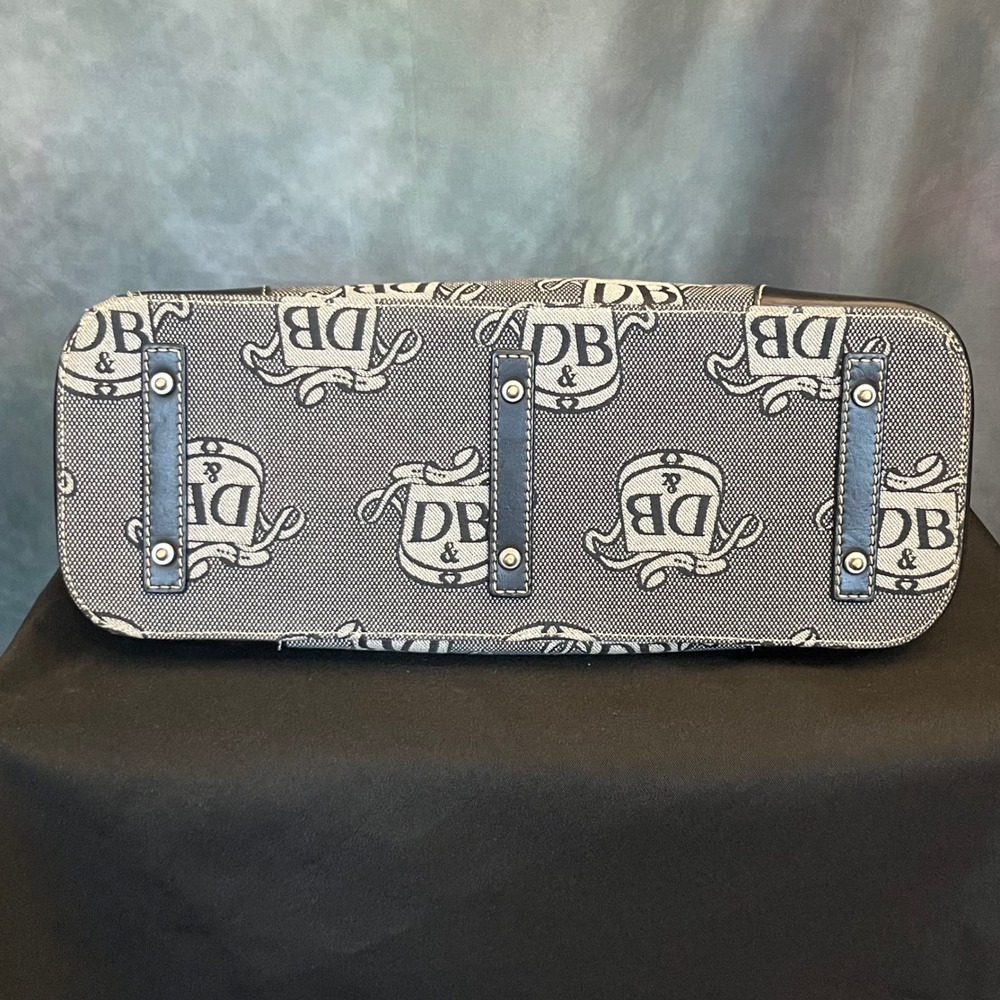 Dooney & Bourke Donegal Crest Dome Satchel Monogram Grey Black Leather Trim - Picture 3 of 16